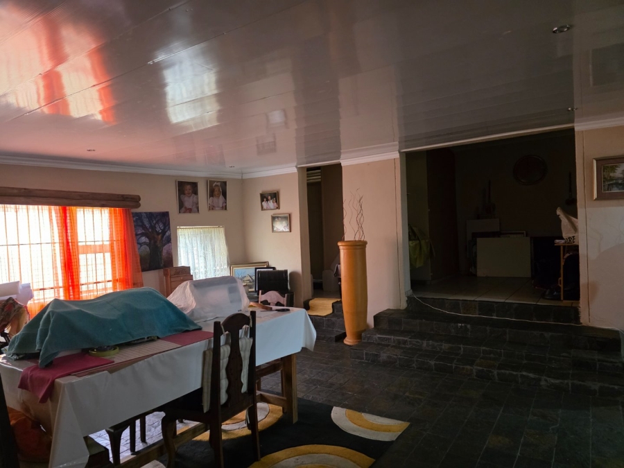 3 Bedroom Property for Sale in Vaalpark Free State
